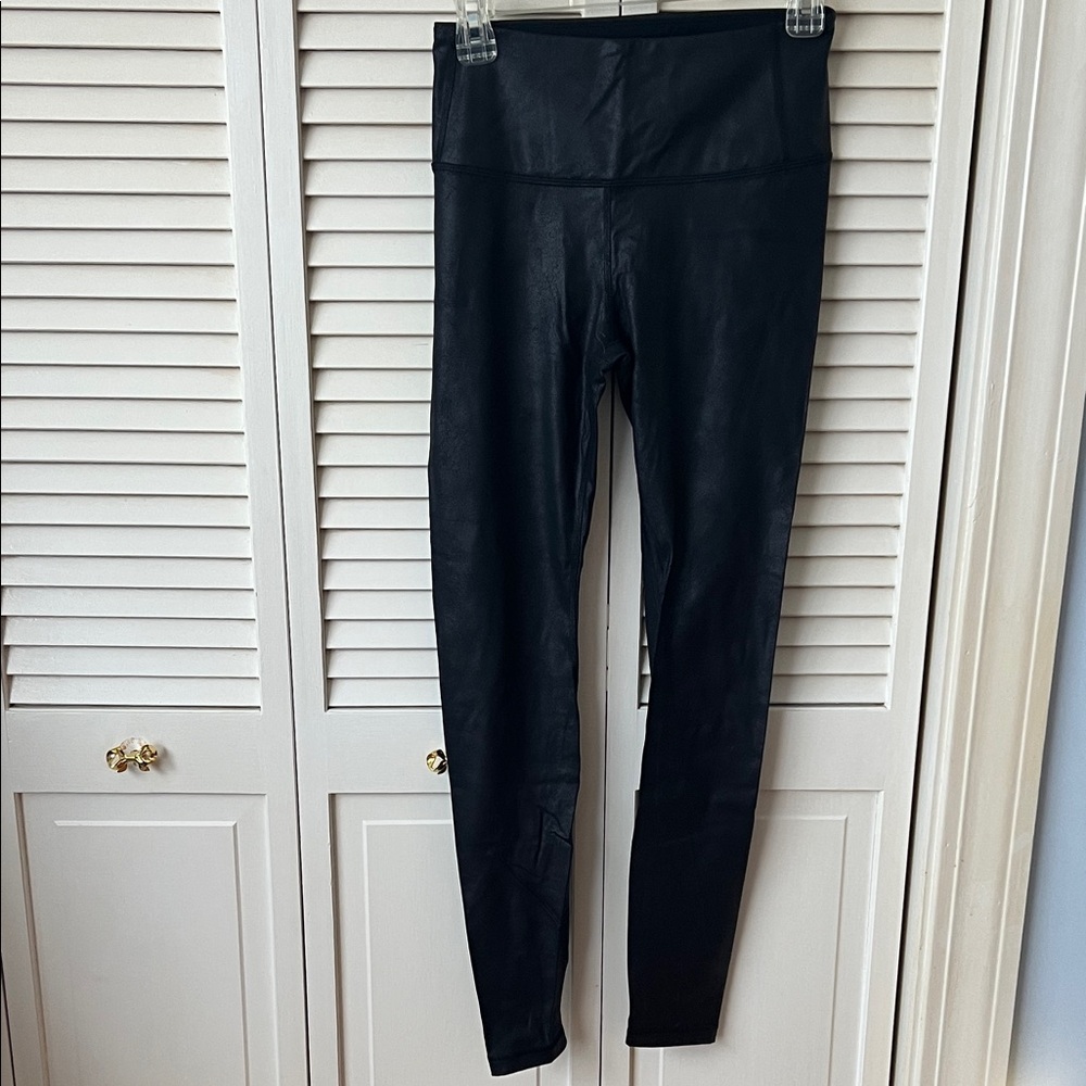 CRZ YOGA Black Textured Leggings